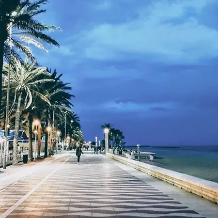 Piso Cerca Playa Almería Extérieur photo